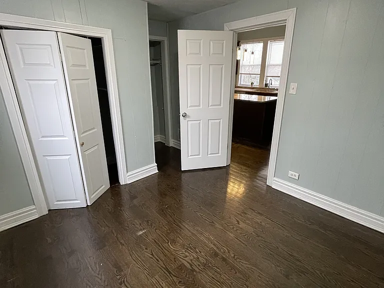 5020 N McVicker Ave — Photo 12