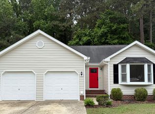 703 Saint Catherines Dr, Wake Forest, NC 27587