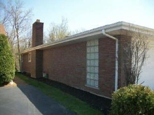 3rd image of 17325 Kimbark Ave