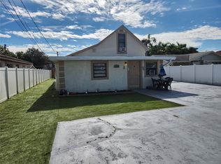 3430 Bimini St, Sarasota, FL 34239