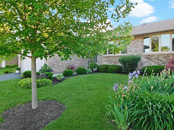 2nd image of 1016 High Point Dr #267A