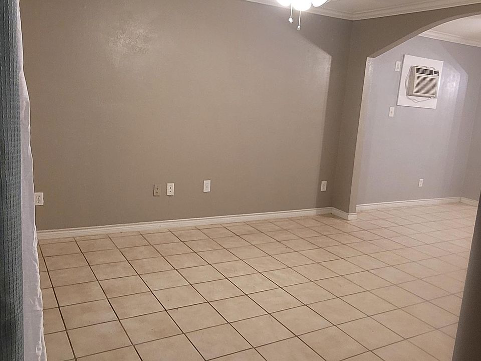 1st image of 511 Crane Ave