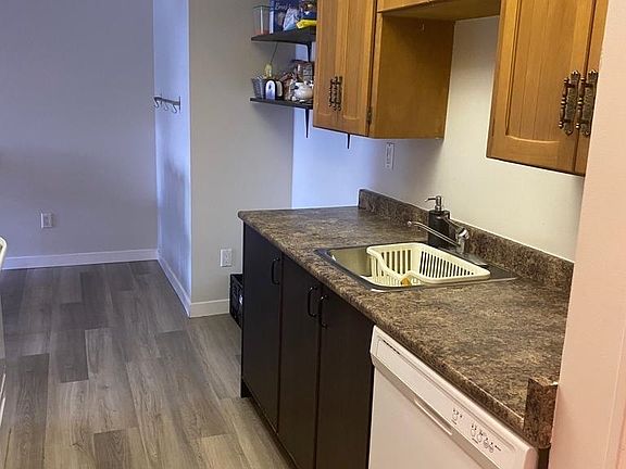 4th image of 33956 Essendene Ave #303
