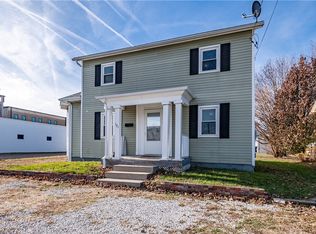 121 N Walnut St, Maroa, IL 61756