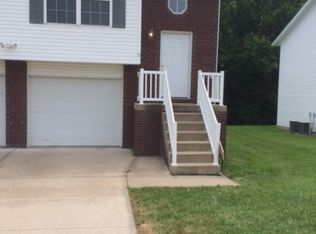 5215 Deer Valley Dr, Jefferson City, MO 65109