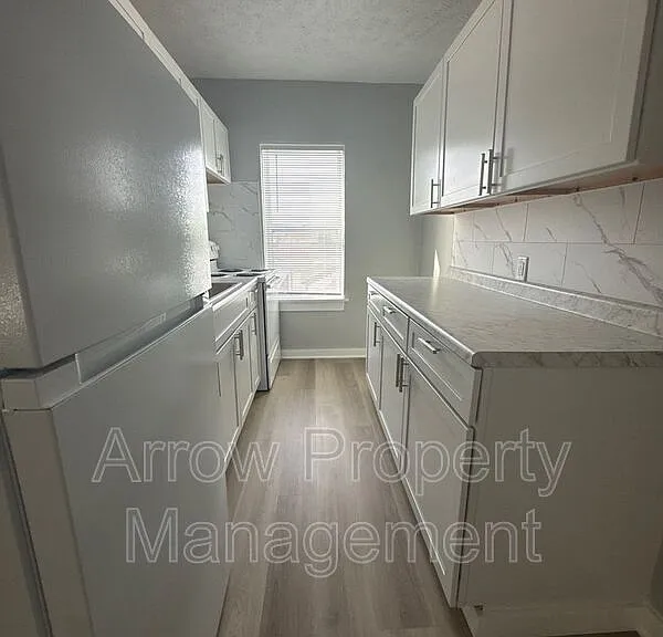 723 Ella St #C3 — Photo 5