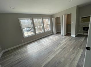 2 Maria Ct, Manorville, NY 11949