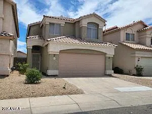 3 bed, 2.5 bath, 1766 sqft, $2,300 — Photo 1