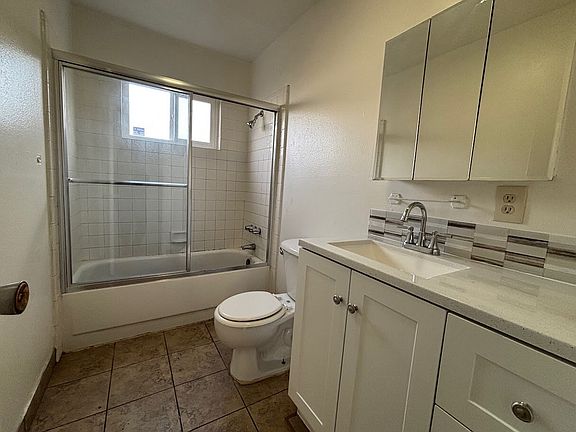 4th image of 235 W Poplar St #A