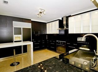 5840 SW 91st St, Pinecrest, FL 33156