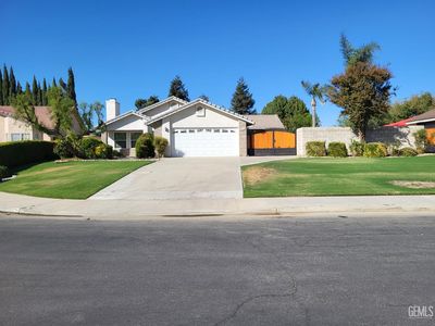 14012 San Lazaro Ave, Bakersfield, CA, 93314