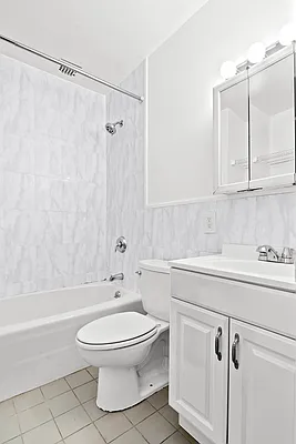 Rented by Compass | media 5