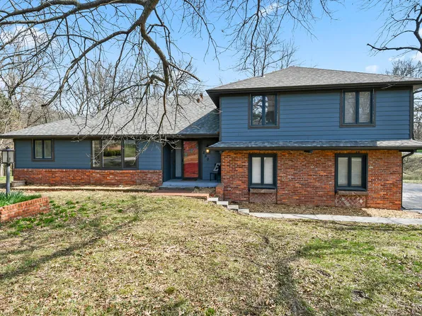 850 S Mumford Drive, Springfield, MO 65809