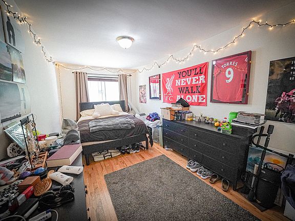 3rd image of 26-09 29th St #1F