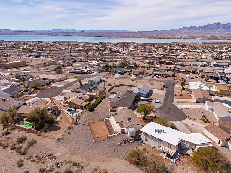 2150 Lake Havasu Plz — Photo 31