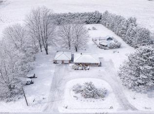 1822 Spragues Rd, North Dumfries, ON N1R 5S5