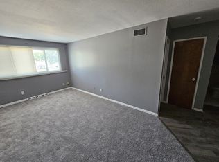 18051 Lakeshore Blvd #204, Cleveland, OH 44119