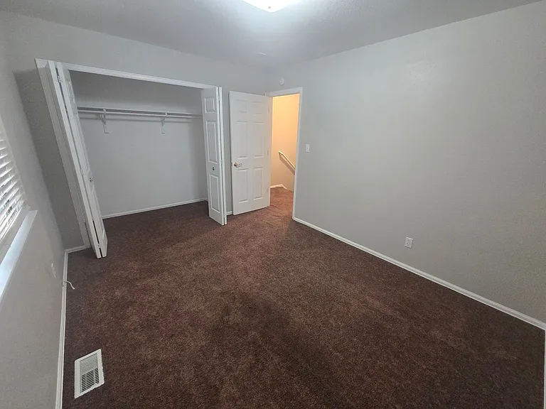 80 Blackburn Ln — Photo 15
