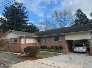 115 W Malta Rd, Oak Ridge, TN 37830