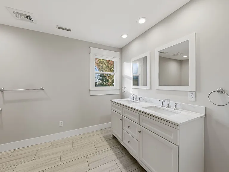 3310 Plateau Pl — Photo 25