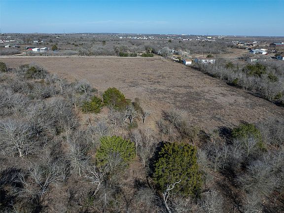 4th image of 2 Schubert Ln
