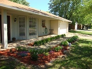 3rd image of 4102 W Westbrook Dr