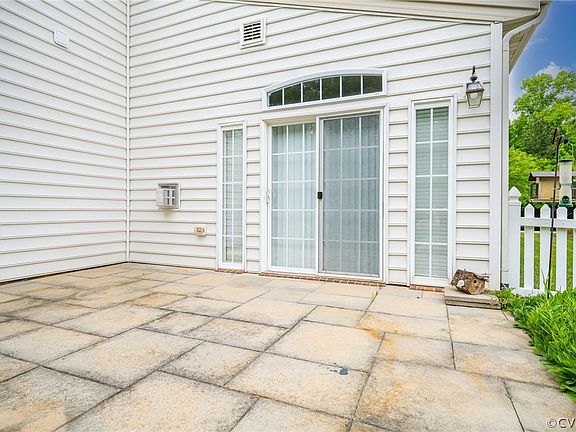 4th image of 4020 Coles Point Way