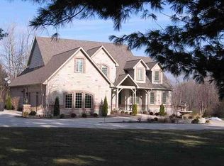 505 Olde Mulberry Trl, Metamora, IL 61548