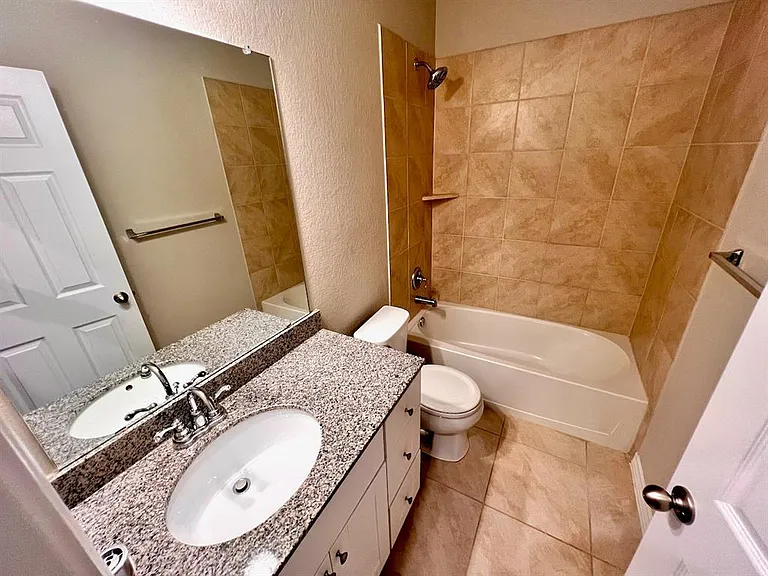 5717 Lehman Way — Photo 16