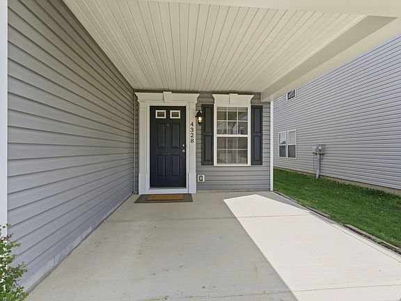 4th image of 4328 Coble Glen Ln