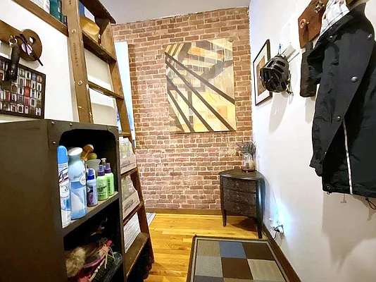 Rented by Manhattan Spaces | media 13