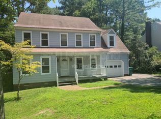 10412 Kings Grant Dr, Henrico, VA 23233