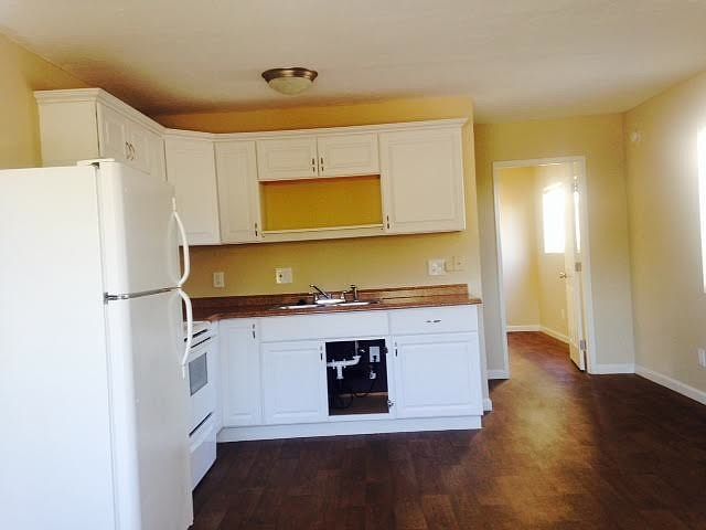 1st image of 703 Windsor Ct