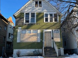4226 W Lloyd St #4226, Milwaukee, WI 53208