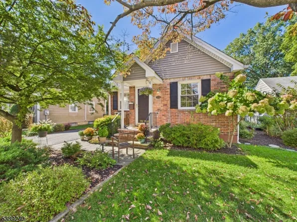 726 Stockton St, New Milford Boro, NJ 07646