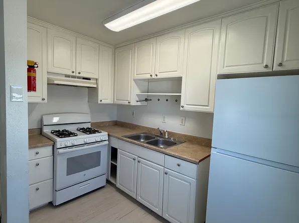 17785 Grand Ave, Lake Elsinore, CA 92530