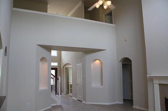 5th image of 1527 Mesa Verde Dr