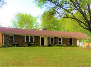 607 McLeod Dr, Sanford, NC 27330