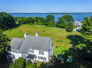 140 Willett Rd, Saunderstown, RI 02874