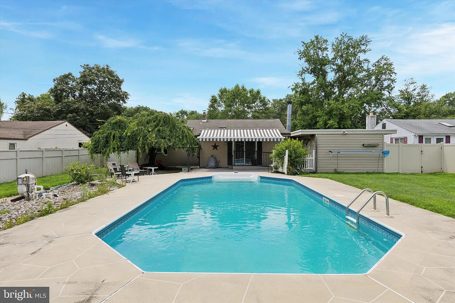 508 Sherwood Ln photo 1