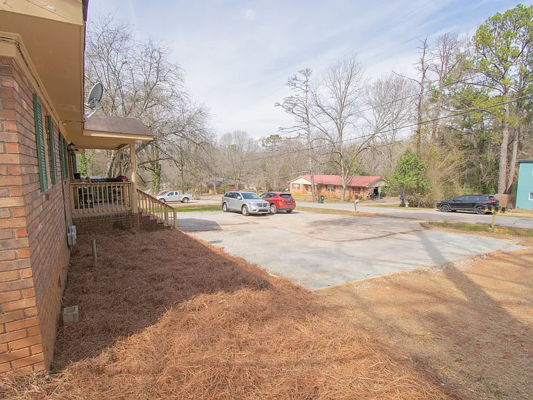 185 Westwood Dr #A — Photo 8