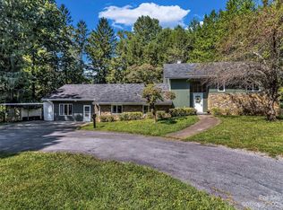 156 Shelburne Rd, Asheville, NC 28806