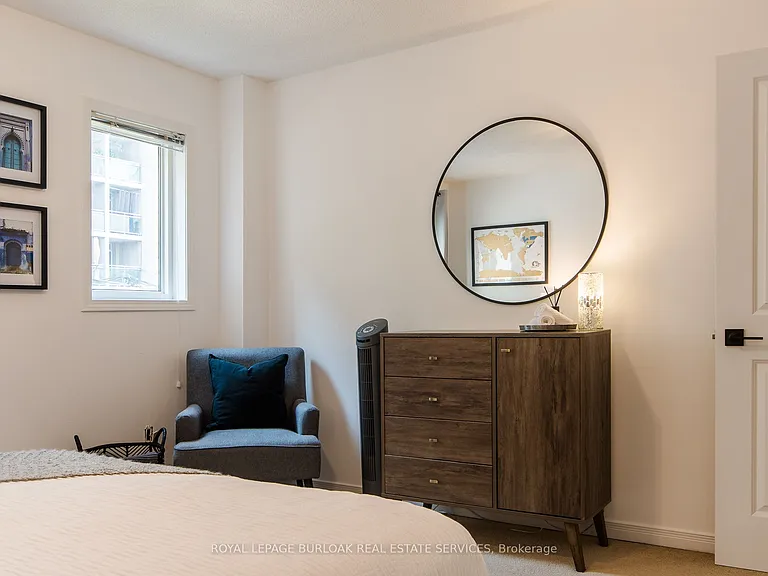 7 Trent Ave — Photo 19