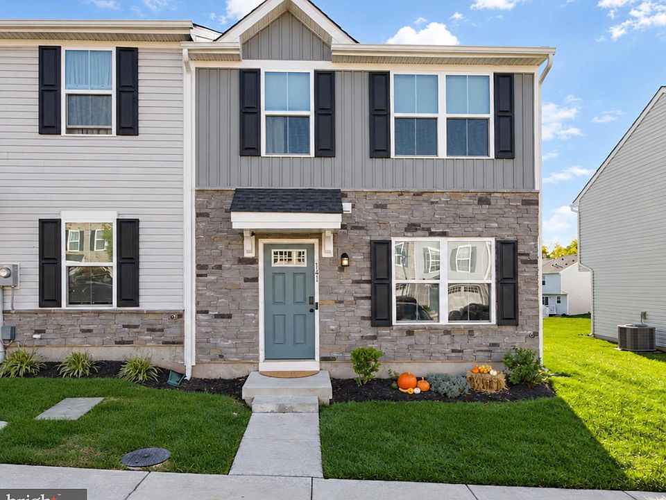1st image of 141 Nelson Ln