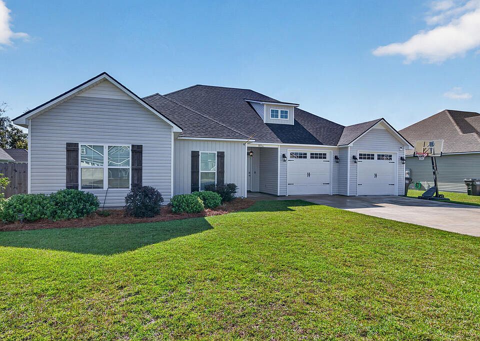 1st image of 3836 Lu Ln