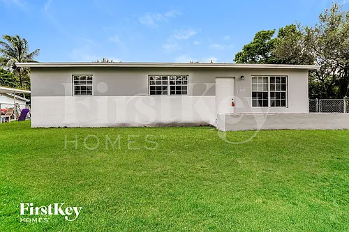 1250 NE 207th Ter Photo 1 1250 NE 207th Ter Photo 1