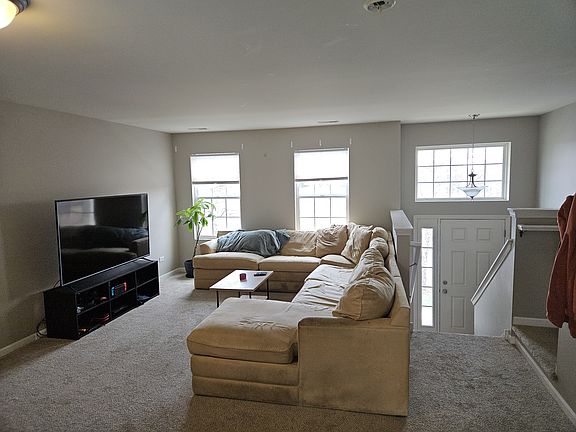 2nd image of 24605 Patriot Square Dr S
