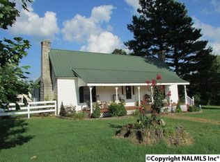 2424 Hurricane Creek Rd, Huntsville, AL 35748