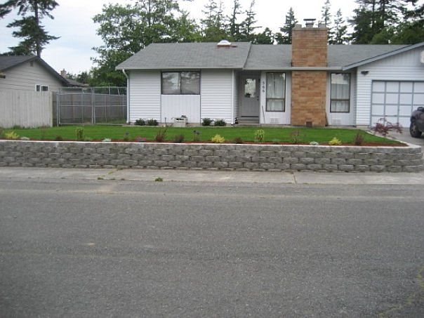 1st image of 566 NW 7th Ave