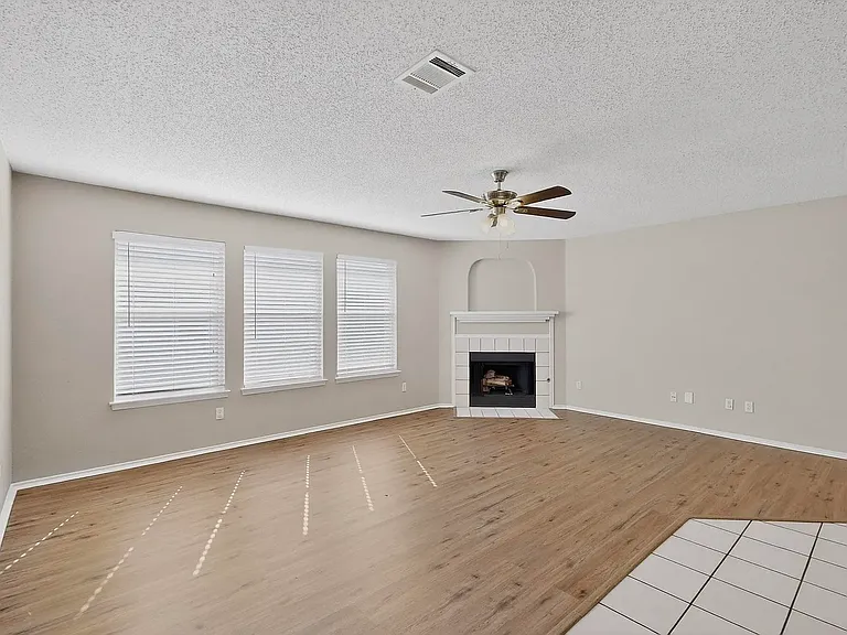1207 Aberdeen Dr — Photo 13